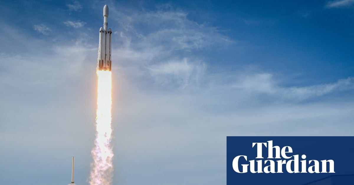 SpaceX shares slide below IPO price for first time as surge fizzles