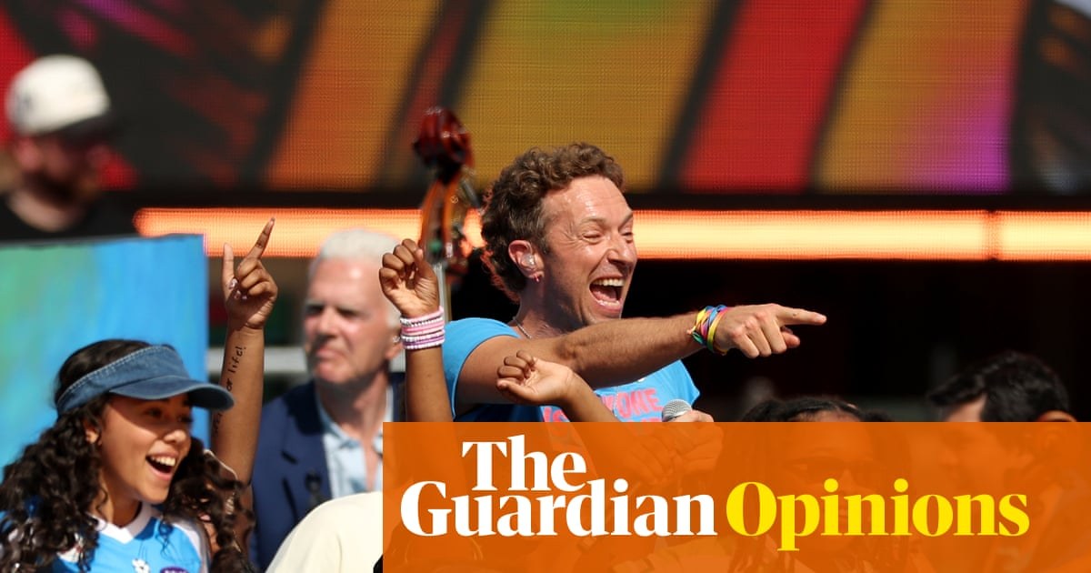 We’ve been desperate for someone to take on Donald Trump. Who knew it would be Coldplay’s Chris Martin?