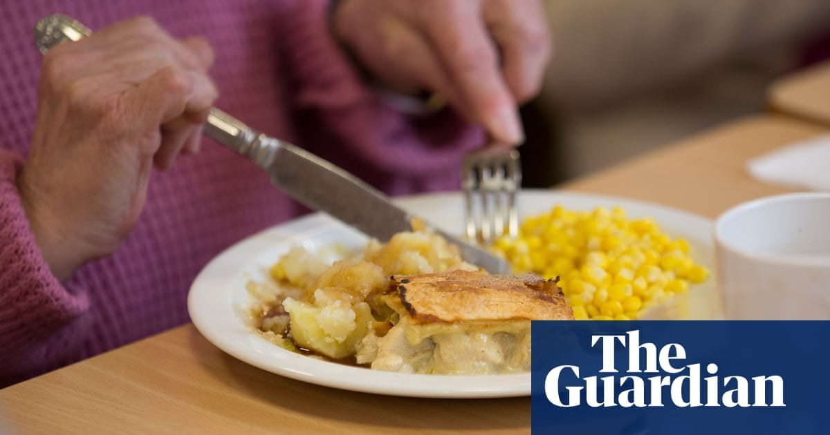 Restricted eating hours may reduce cognitive decline in older age, researchers find