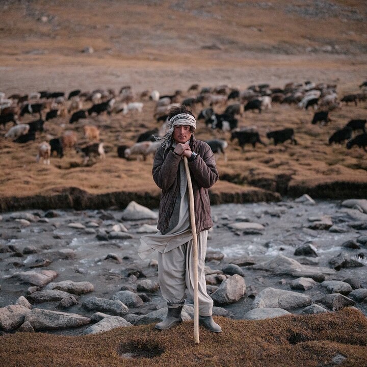 A National Geographic photographer walks across the roof of the world