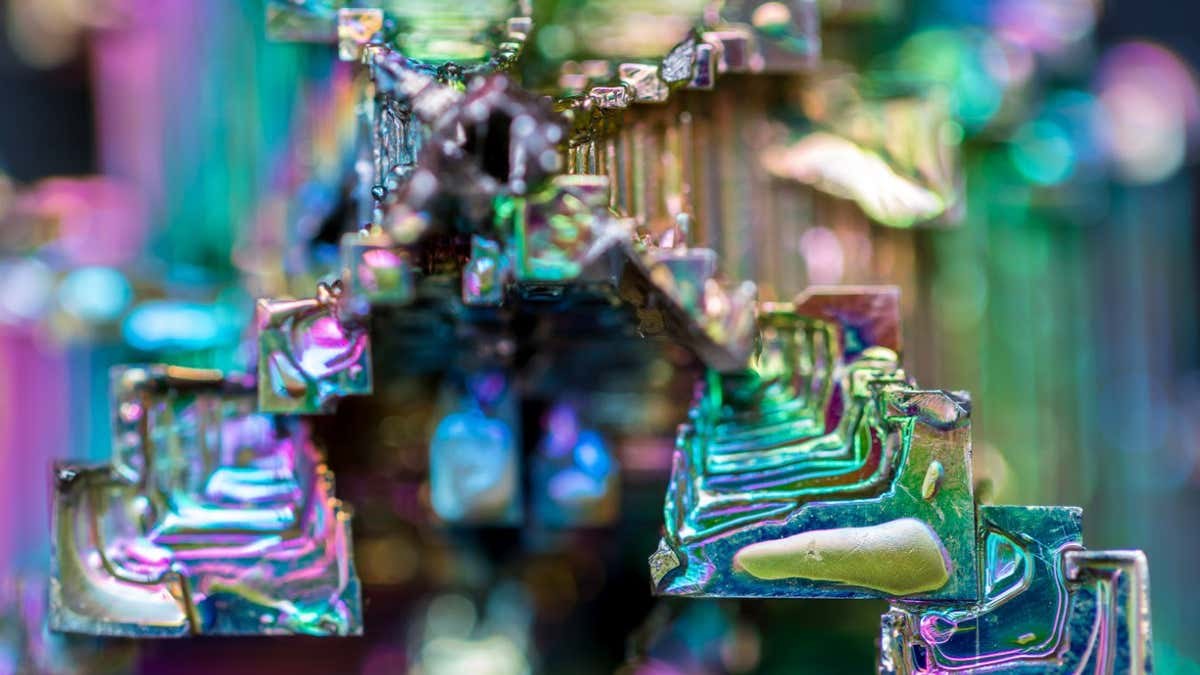 Special relativity can warp chemical bonds – now we've seen it happen