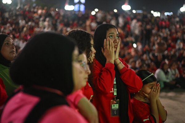Heartbreak and Anger in Egypt Over a Stinging World Cup Loss to Argentina
